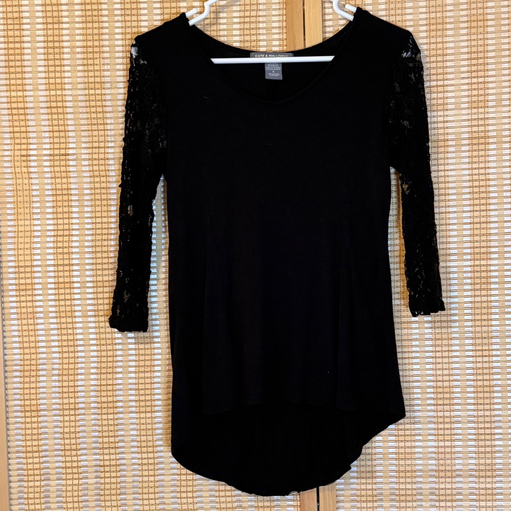 Kate & Mallory Womens‎ Black Lace Sleeve High Low Top Scoop Neck S Whimsigoth